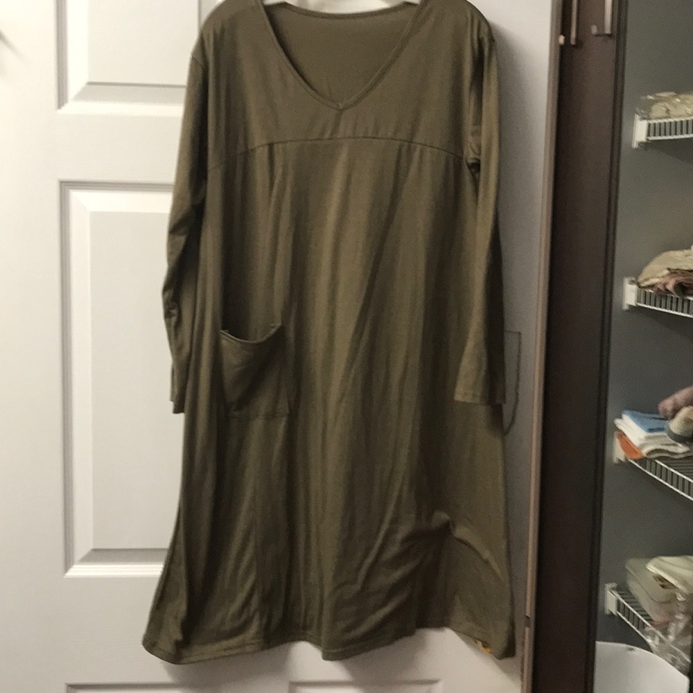 Shirt dress W/ pocket